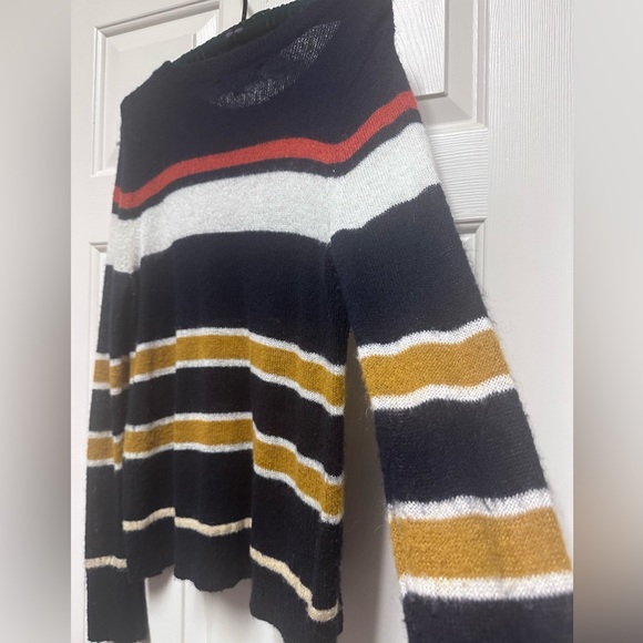 Loft Sweater Size M - Picture 8 of 10